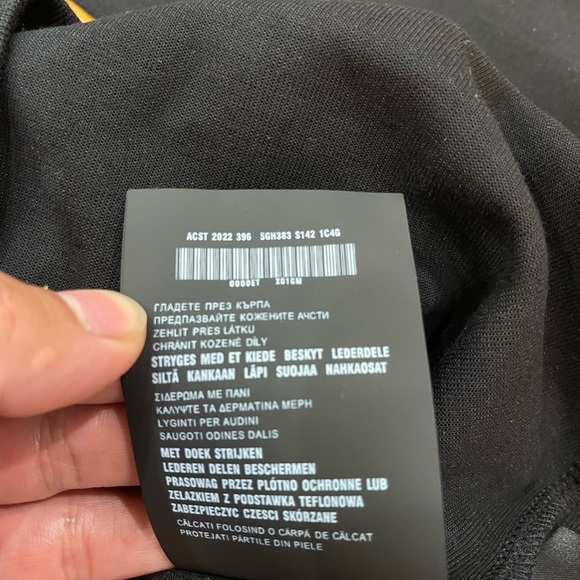 Prada Black Crew Neck Sweater (M) - Picture 7 of 8